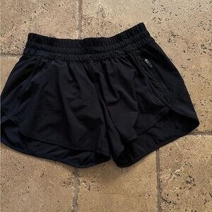 Lululemon high rise short size 8 in black.